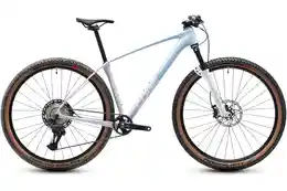Cube Reaction C:62 Race - 29 Zoll - Diamant - 2027