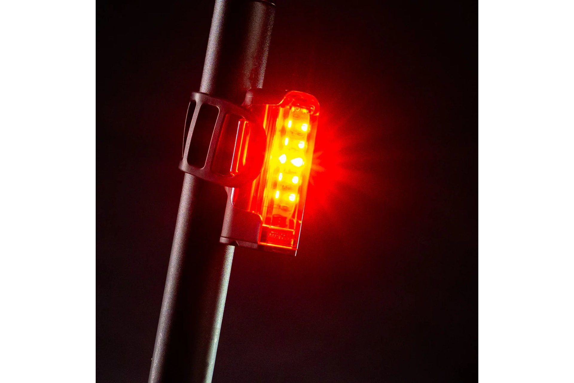 Lezyne Hecto Pro 400+ & Strip+ Akku Beleuchtungsset StVZO