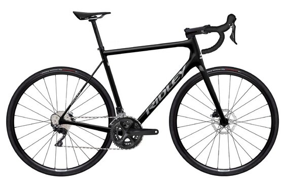 Race-Rennräder - Ridley Helium Disc - Ultegra - 28 Zoll - Diamant - 2024