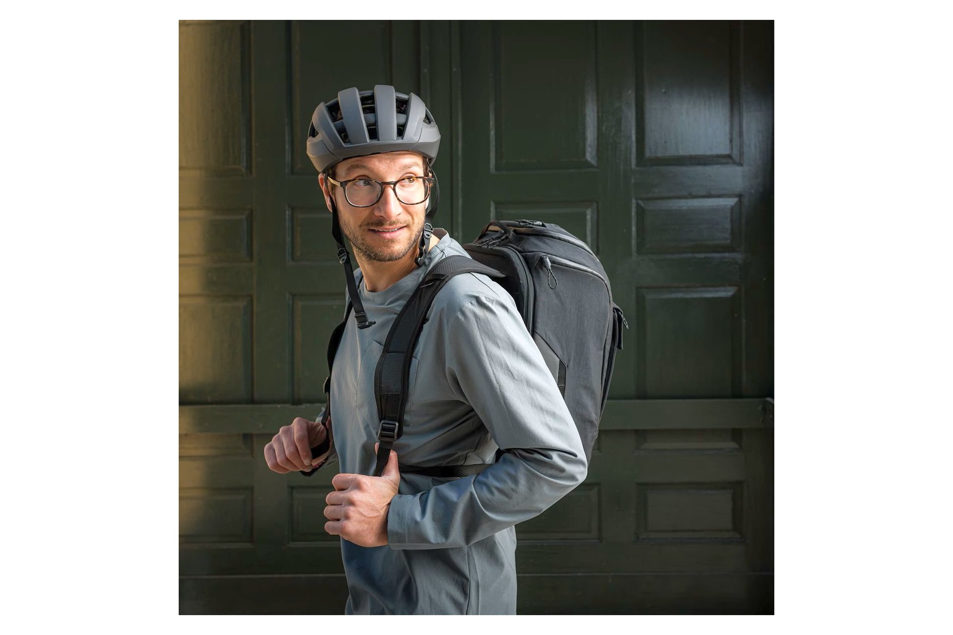 Thule Paramount Hybride Packtasche 26L