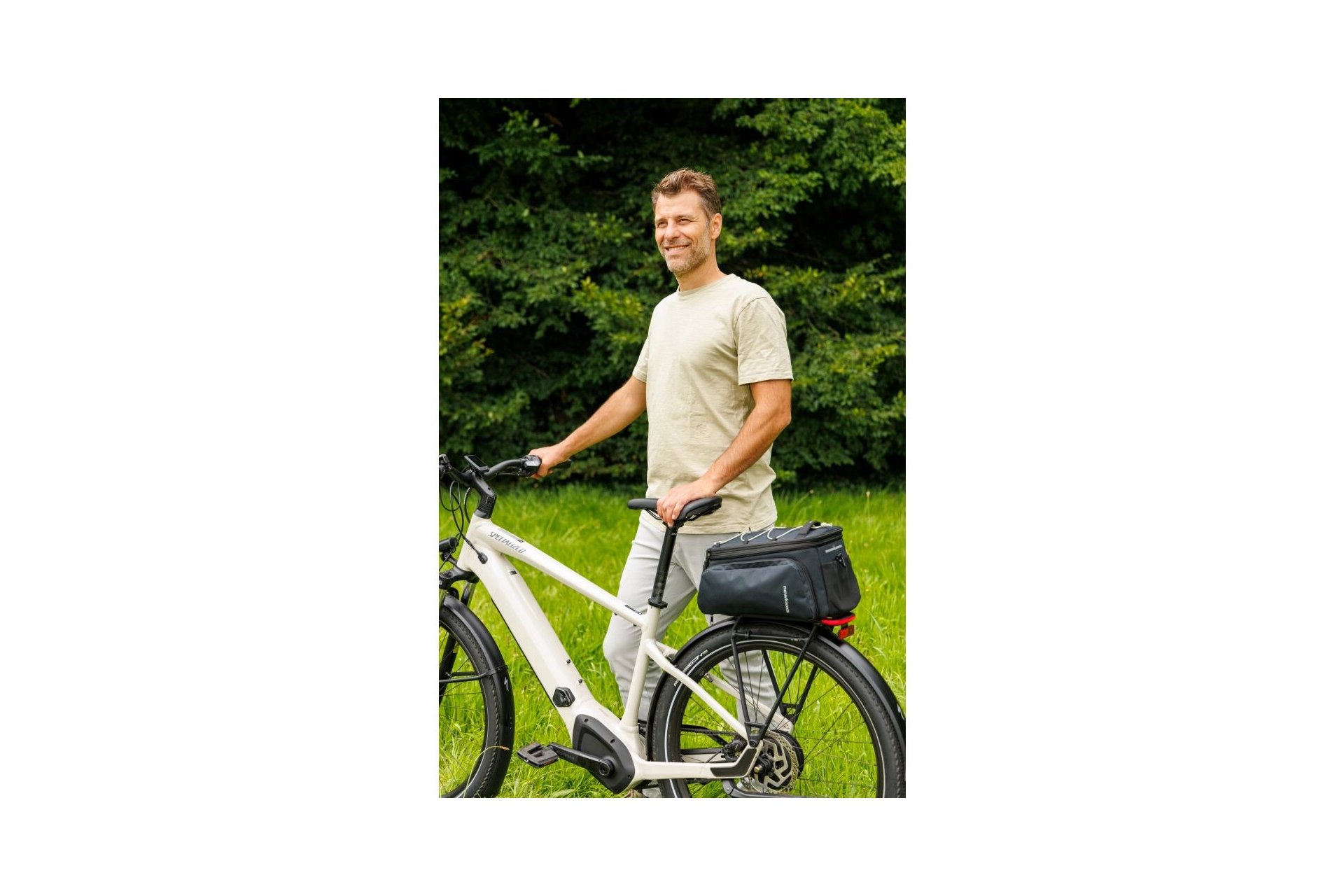 New Looxs Gep&auml;cktr&auml;gertasche Sports Trunkbag MIK