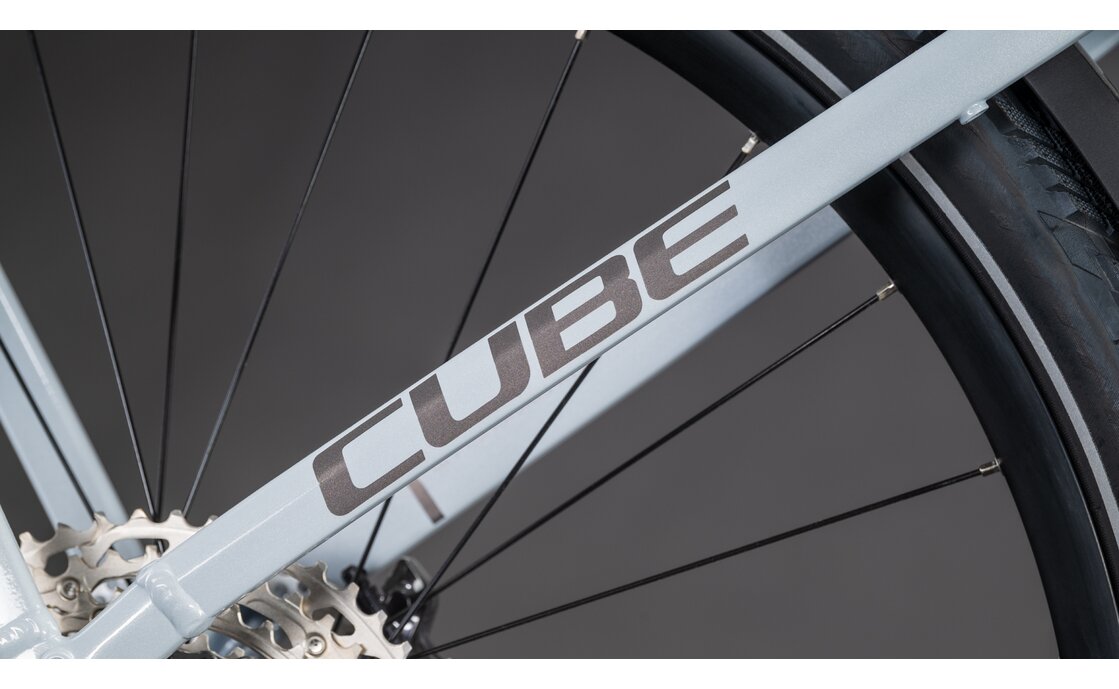 Cube Kathmandu Hybrid SLX 800 - 800 Wh - 28 Zoll - Tiefeinsteiger - 2026