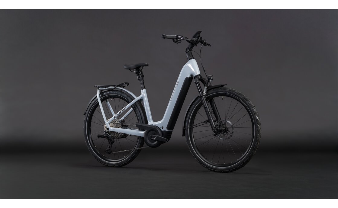 Cube Kathmandu Hybrid SLX 800 - 800 Wh - 28 Zoll - Tiefeinsteiger - 2026