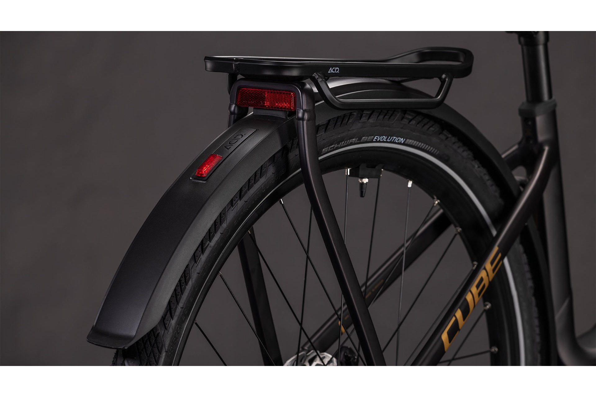 Cube Kathmandu Hybrid Comfort SLX 800 - 800 Wh - 28 Zoll - Tiefeinsteiger - 2026