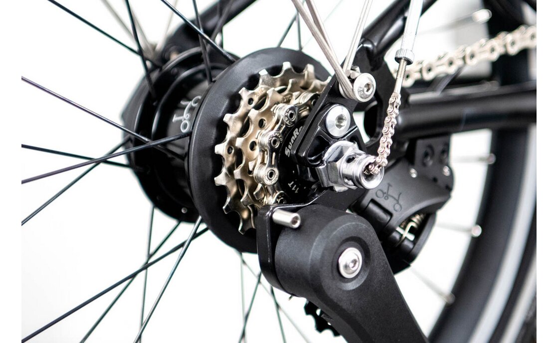 Brompton C Line Explore Black Edition - 16 Zoll - Faltrahmen - 2025