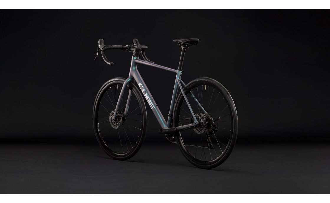 Cube Attain Race - 28 Zoll - Diamant - 2027