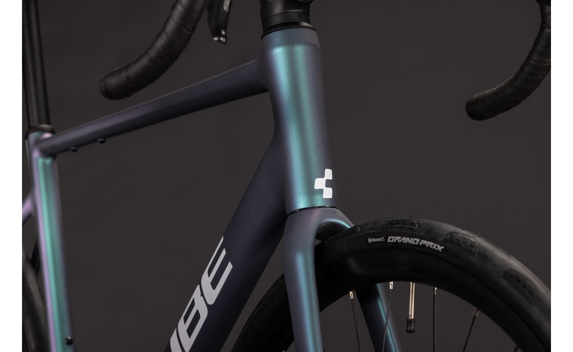 Cube Attain Race - 28 Zoll - Diamant - 2027