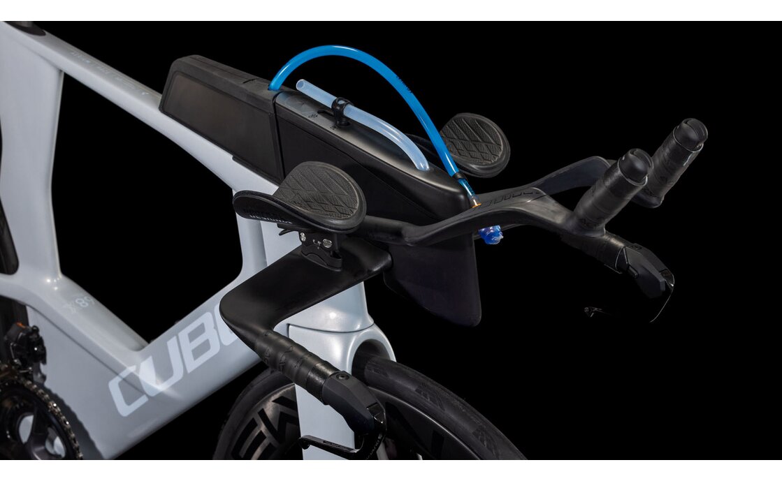 Cube Aerium C:68X Race - 28 Zoll - Diamant - 2026