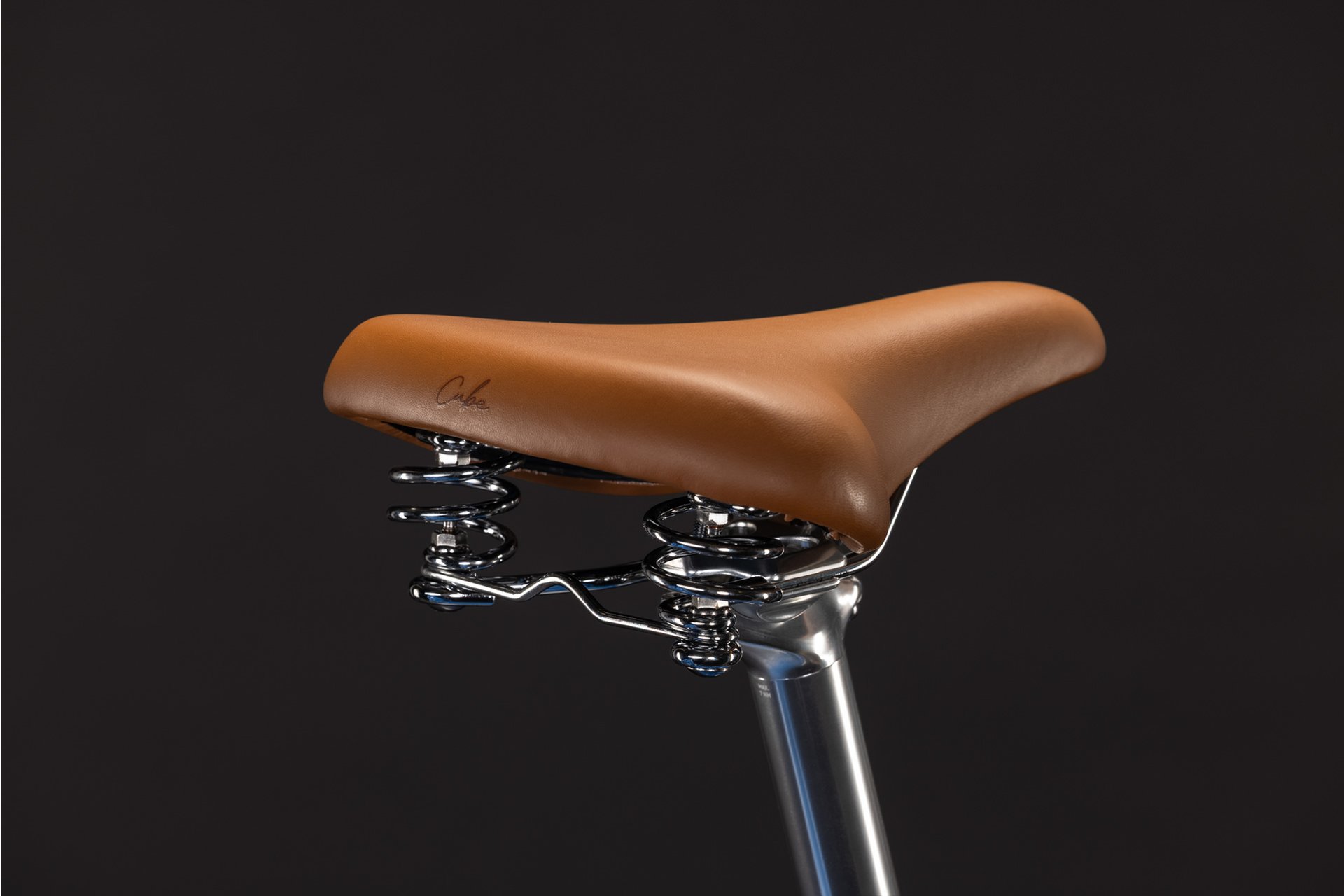 Cube Aruba Hybrid 600 - 600 Wh - 28 Zoll - Tiefeinsteiger - 2027