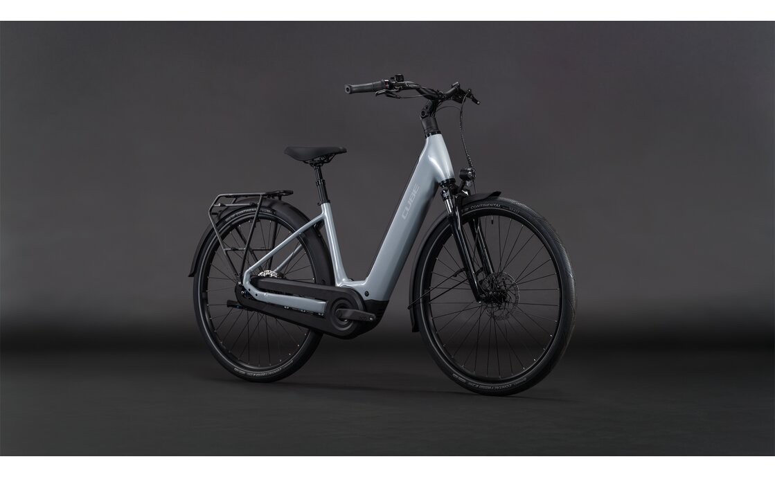 Cube Supreme Hybrid Comfort ONE 600 - 600 Wh - 28 Zoll - Tiefeinsteiger - 2026