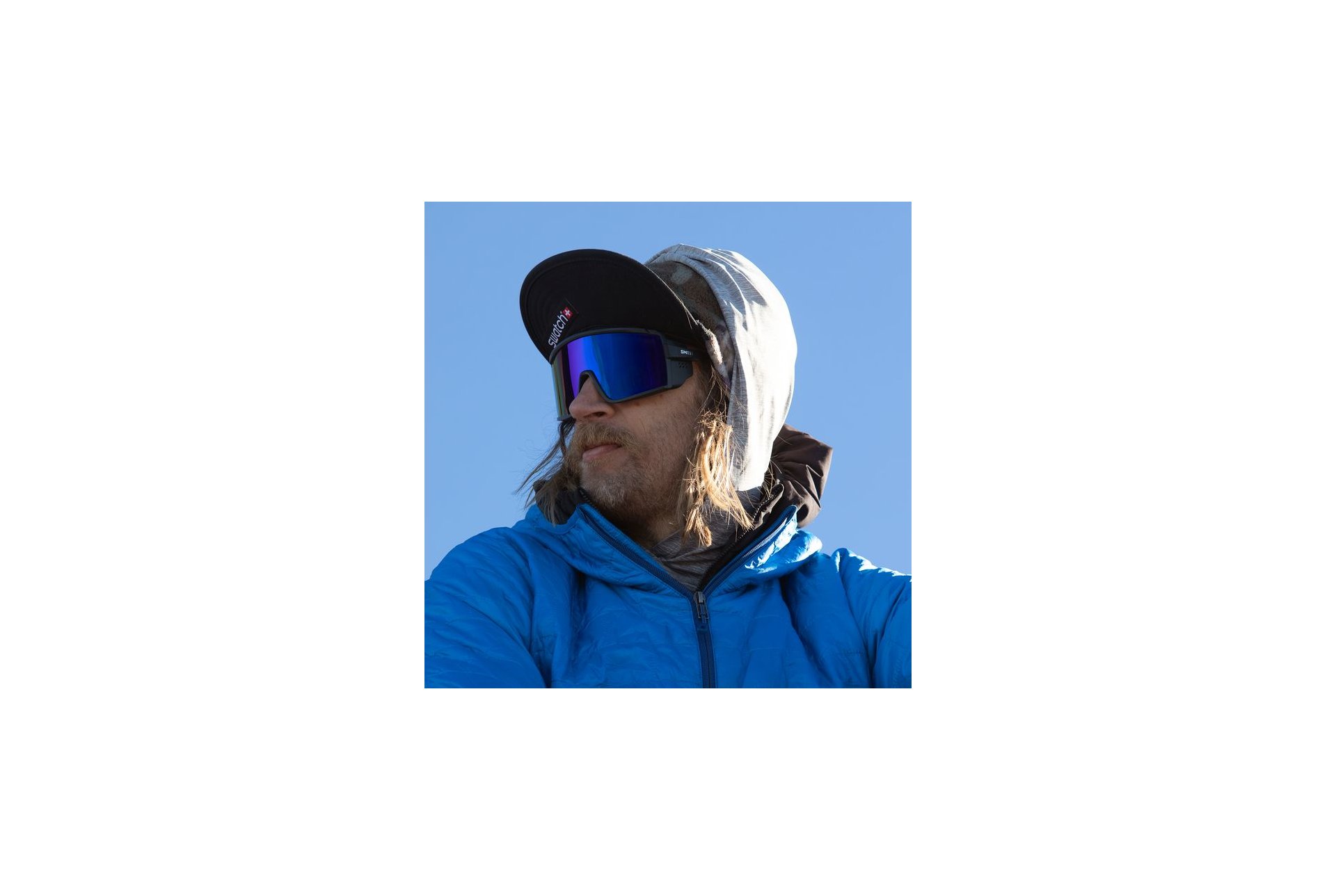 Smith Pursuit Matte Black - ChromaPop Glacier Photochromic