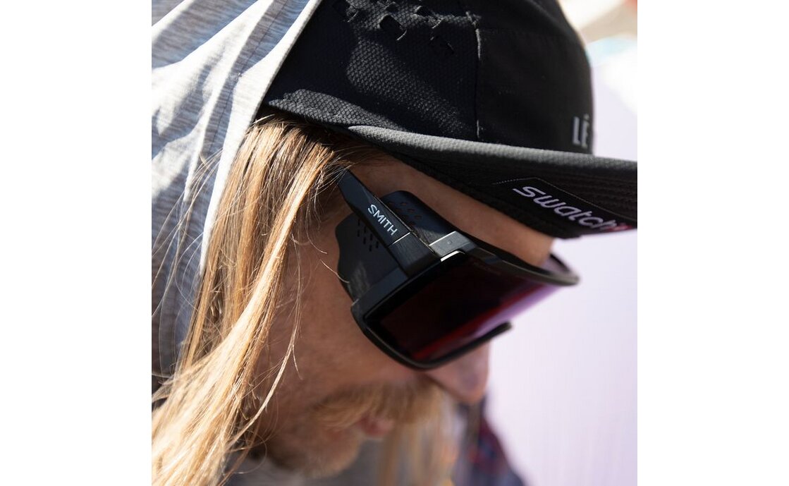 Smith Pursuit Matte Black - ChromaPop Glacier Photochromic