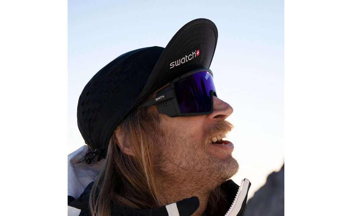 Smith Pursuit Matte Black - ChromaPop Glacier Photochromic