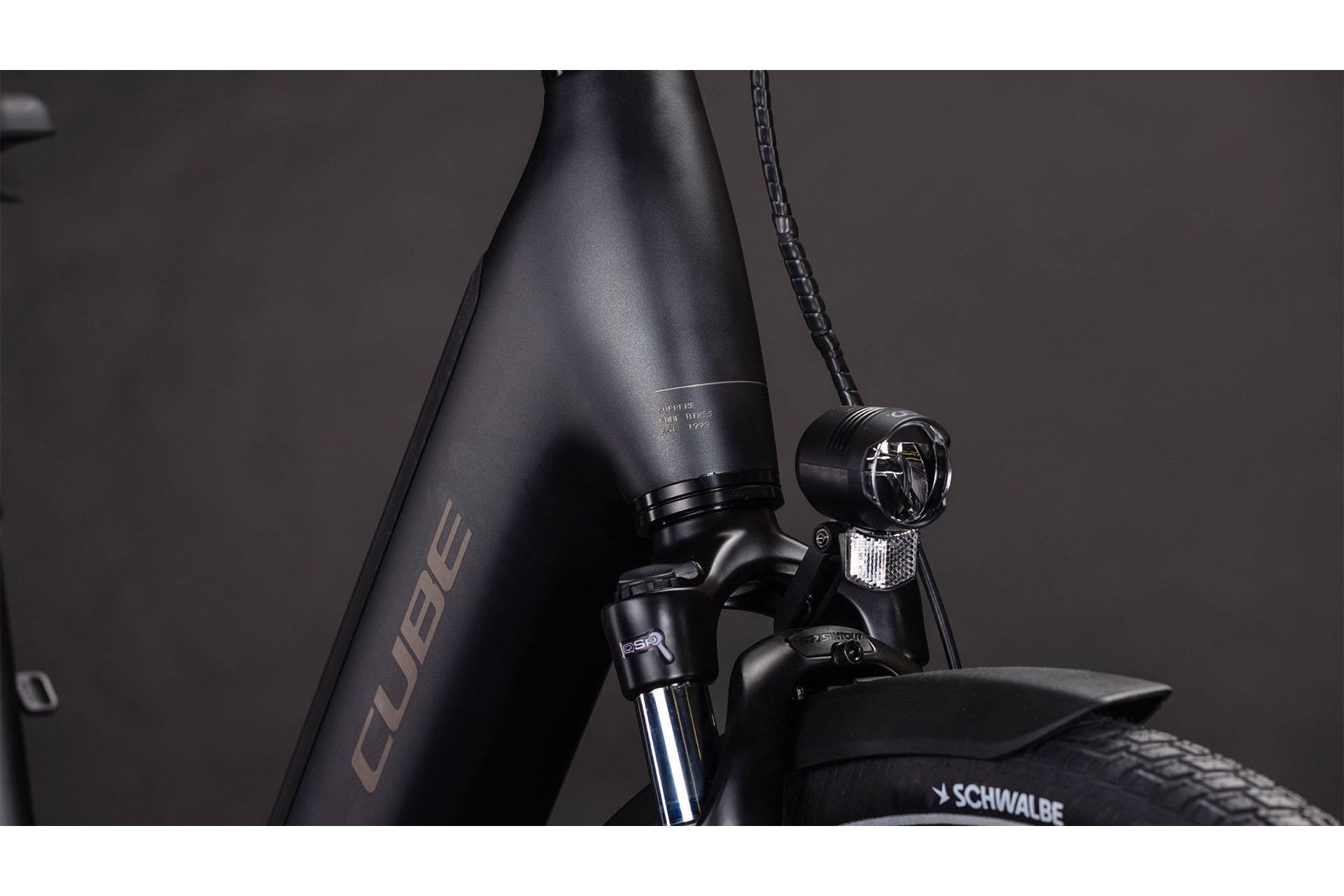 Cube Supreme Hybrid Comfort Pro 600 - 600 Wh - 26 Zoll - Tiefeinsteiger - 2026