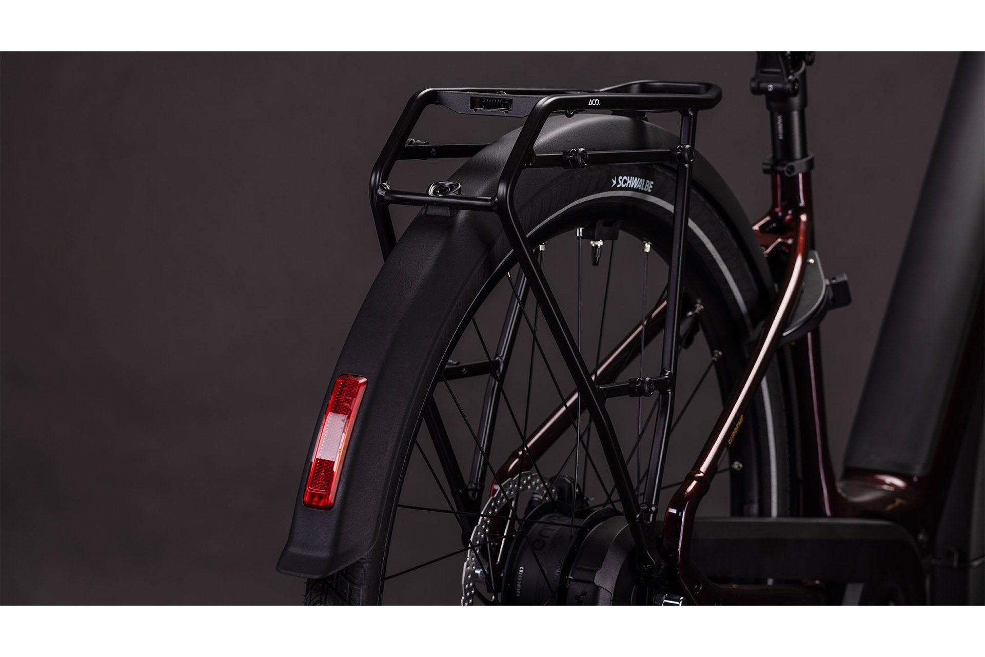 Cube Supreme Hybrid Comfort Pro 600 - 600 Wh - 26 Zoll - Tiefeinsteiger - 2026