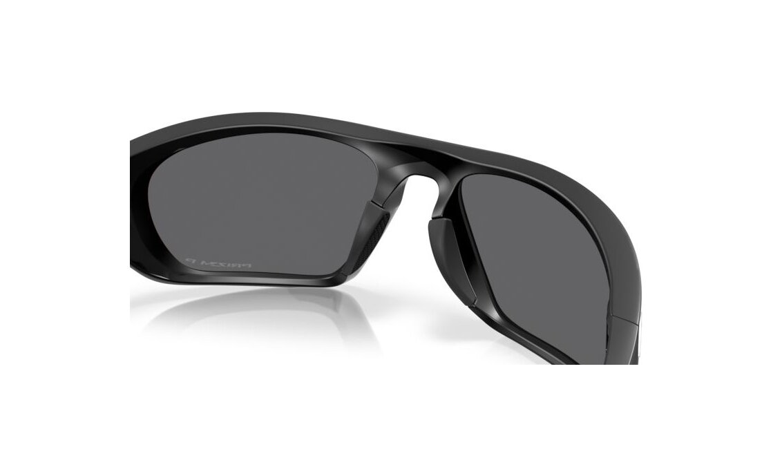 Oakley Lateralis Matte Black/Prizm Black Polar