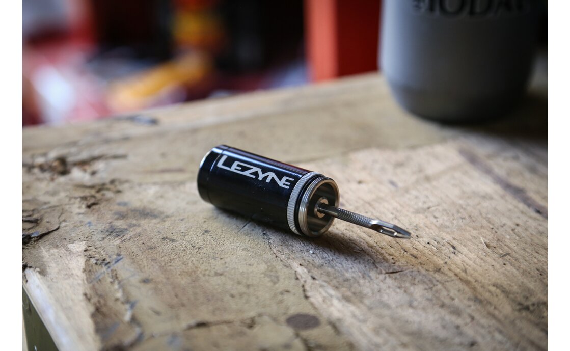 Lezyne Tubeless Kit zur Reifen Reparatur