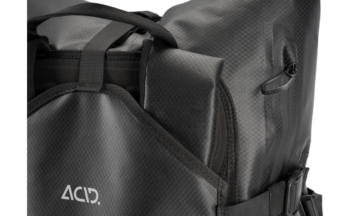 Cube ACID Seitentasche & Rucksack Flip Pro 25 Cilink