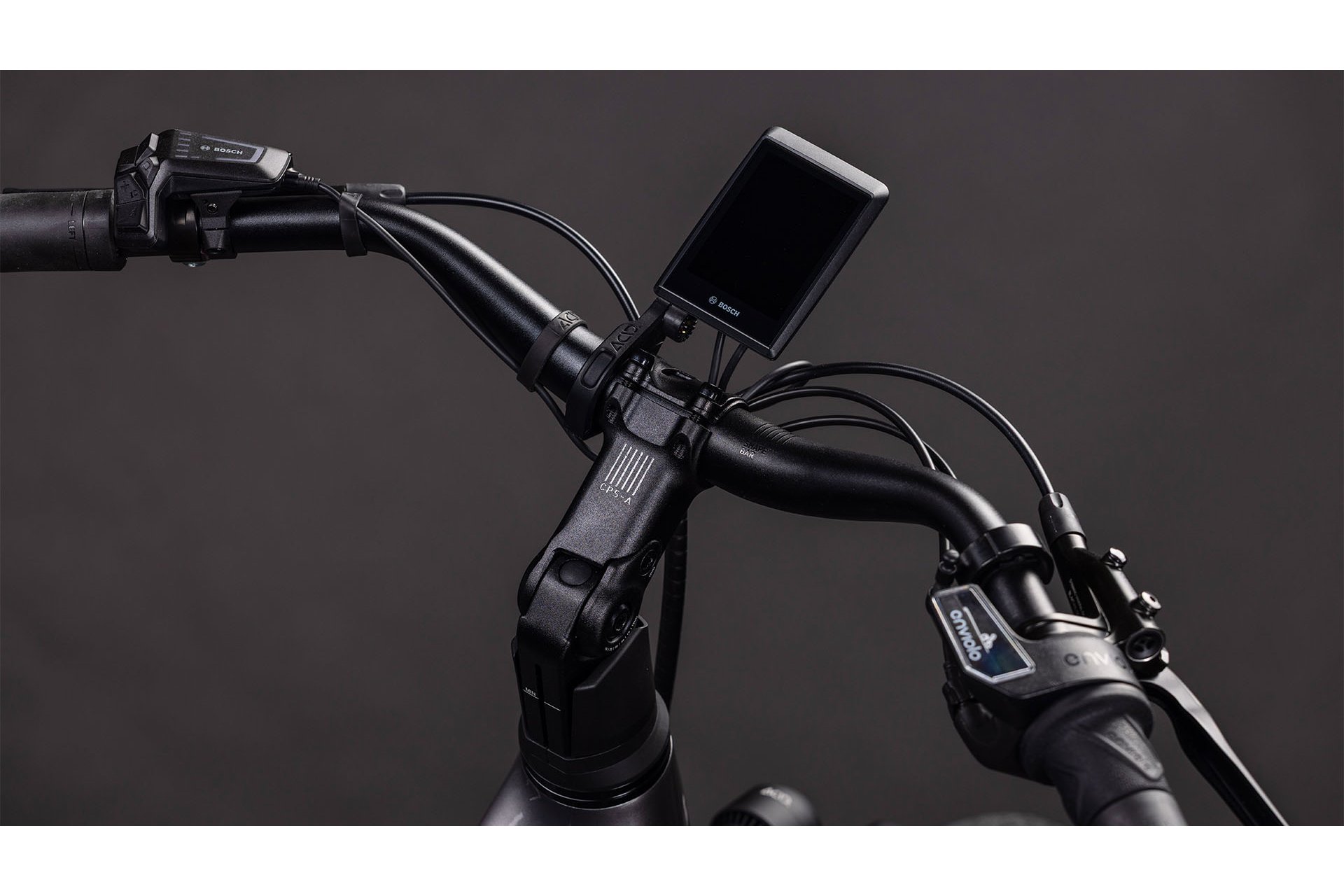 Cube Supreme Hybrid Deluxe Pro 600 - 600 Wh - 28 Zoll - Tiefeinsteiger - 2026