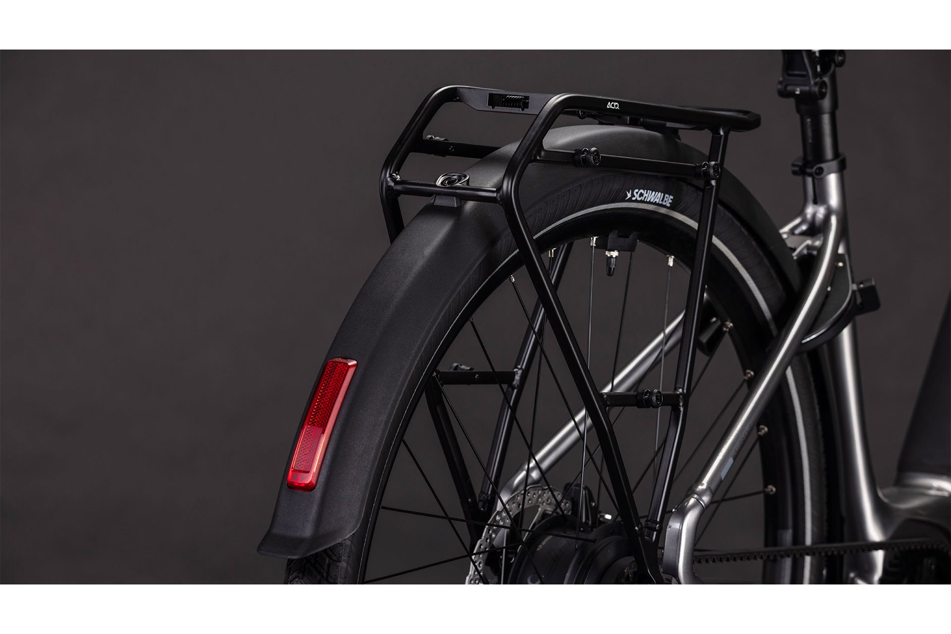 Cube Supreme Hybrid Deluxe Pro 600 - 600 Wh - 28 Zoll - Tiefeinsteiger - 2026