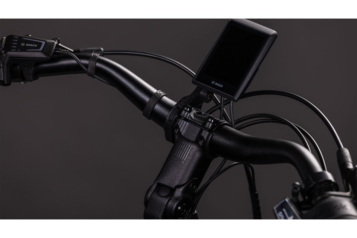 Cube Supreme Hybrid Deluxe Pro 600 Tiefeinsteiger 2026 28 Zoll ...
