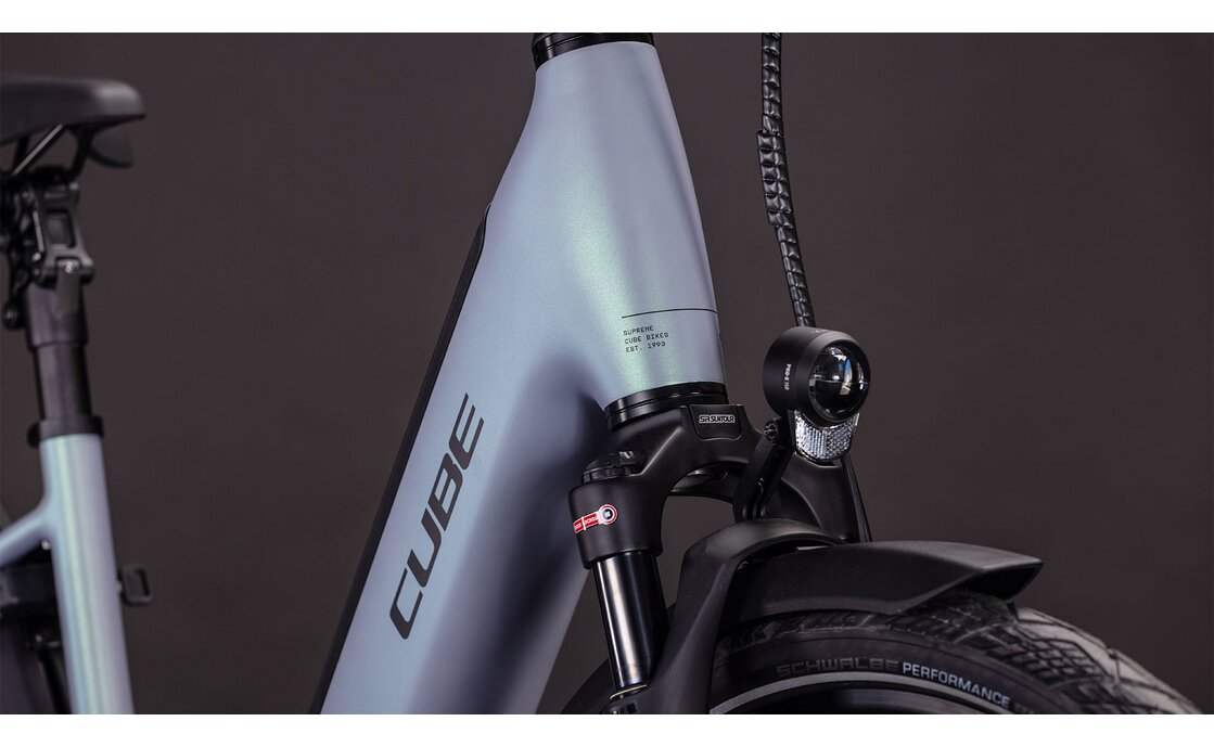 Cube Supreme Hybrid Deluxe SLX 600 - 600 Wh - 28 Zoll - Tiefeinsteiger - 2026