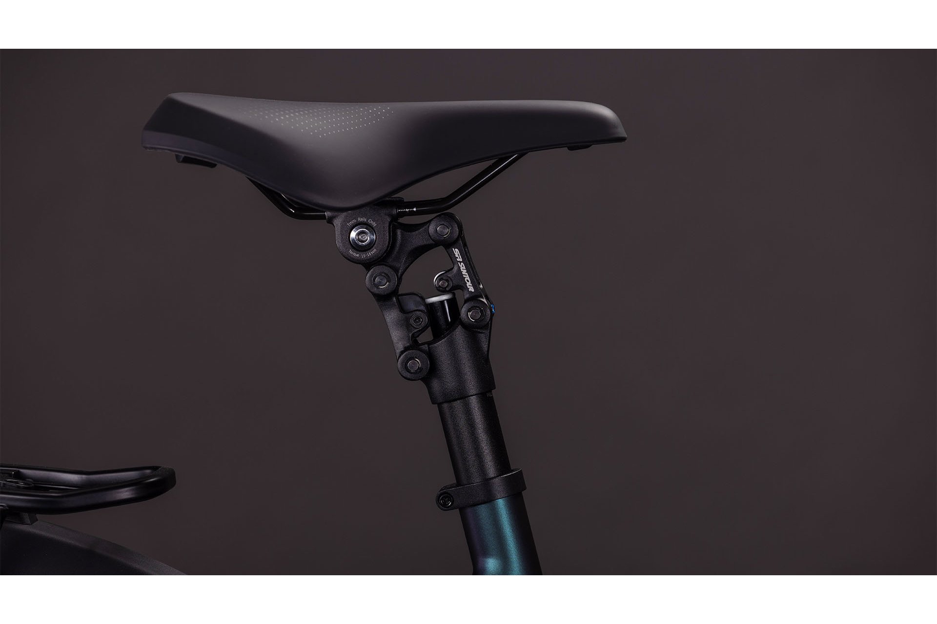 Cube Supreme Hybrid Deluxe SLT 600 - 600 Wh - 28 Zoll - Tiefeinsteiger - 2026