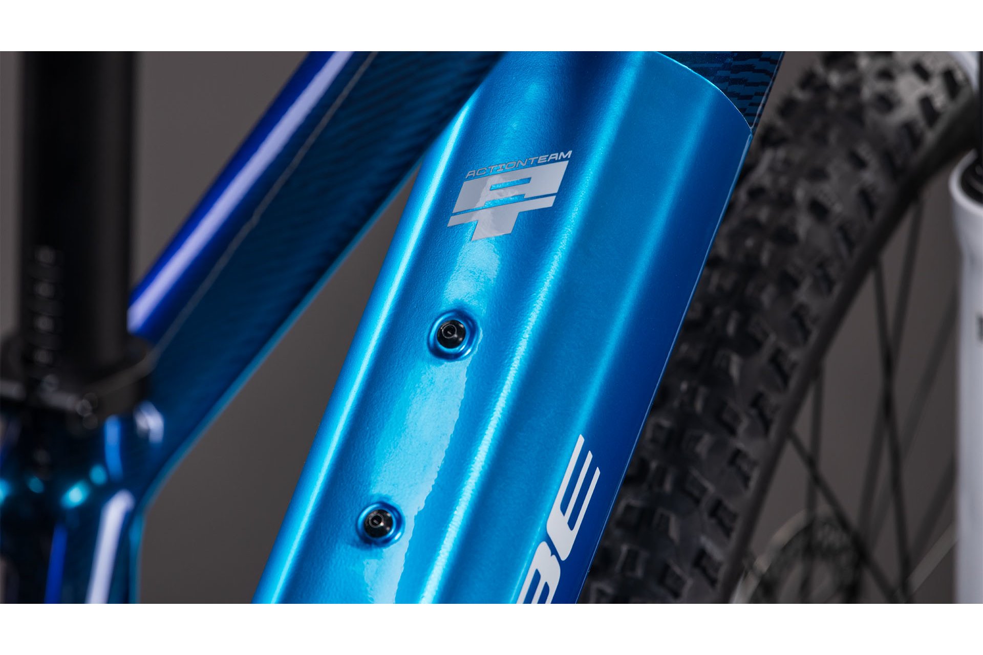 Cube Acid 240 Hybrid Rookie Pro 400X - 400 Wh - 24 Zoll - Diamant