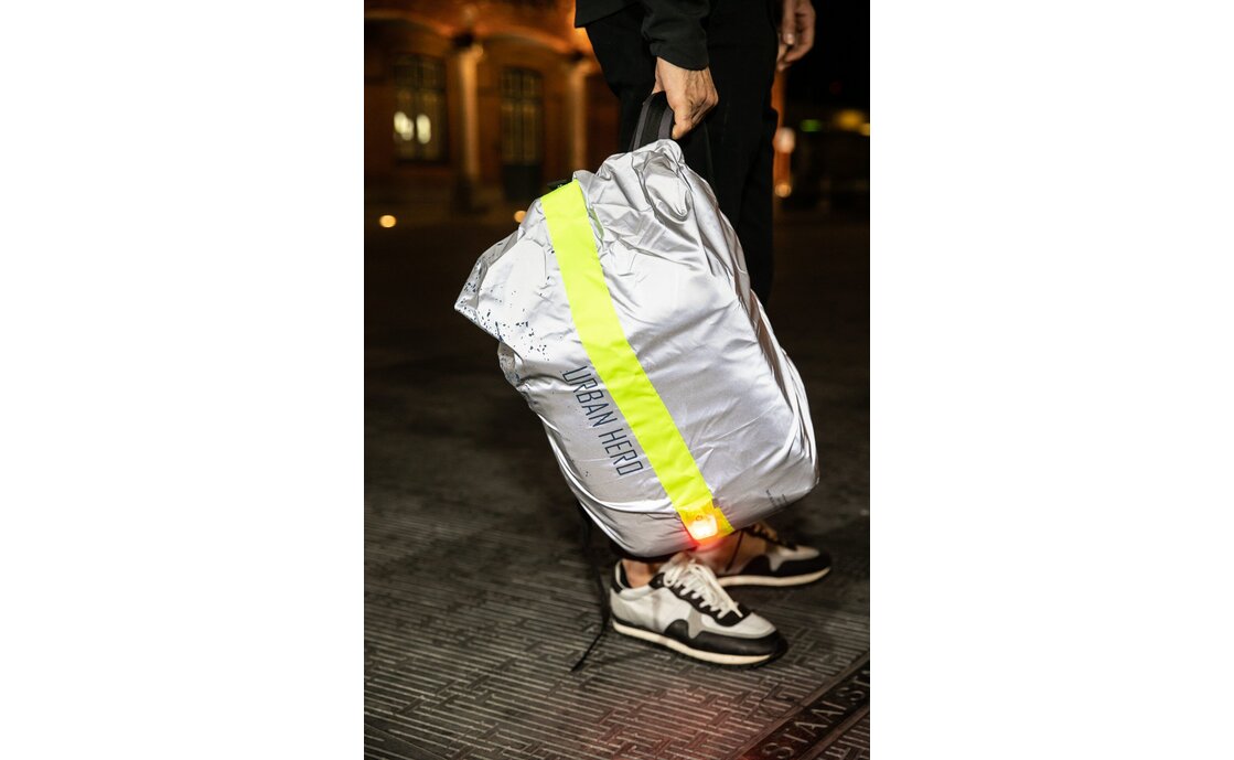 WOWOW Urban Hero FR Bag Cover