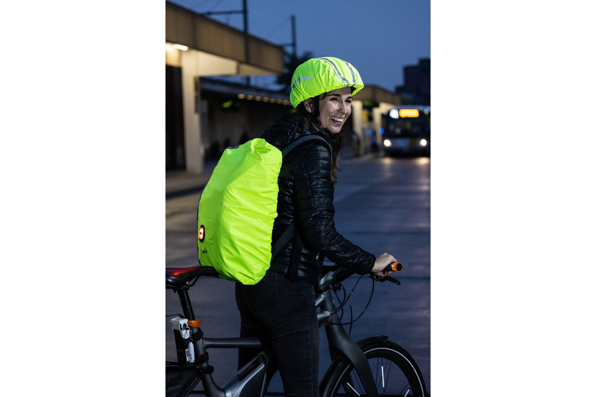 WOWOW Corsa LED Helmet Cover