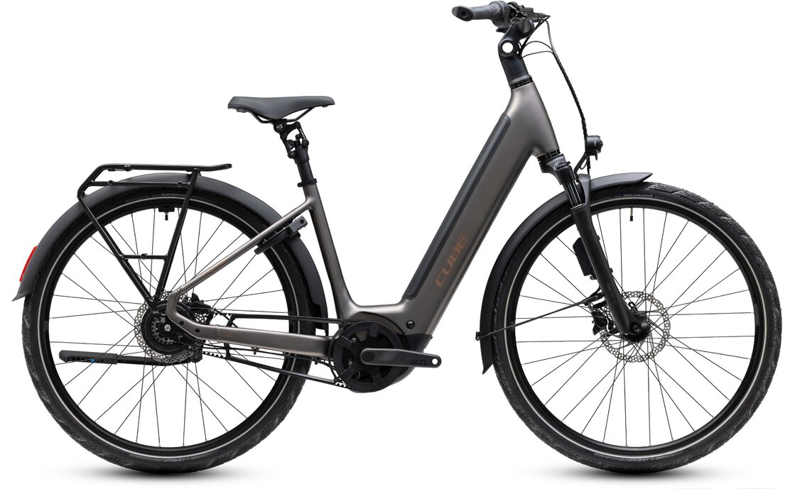 Cube Supreme Hybrid Deluxe SLX 600 - 600 Wh - 28 Zoll - Tiefeinsteiger - 2027