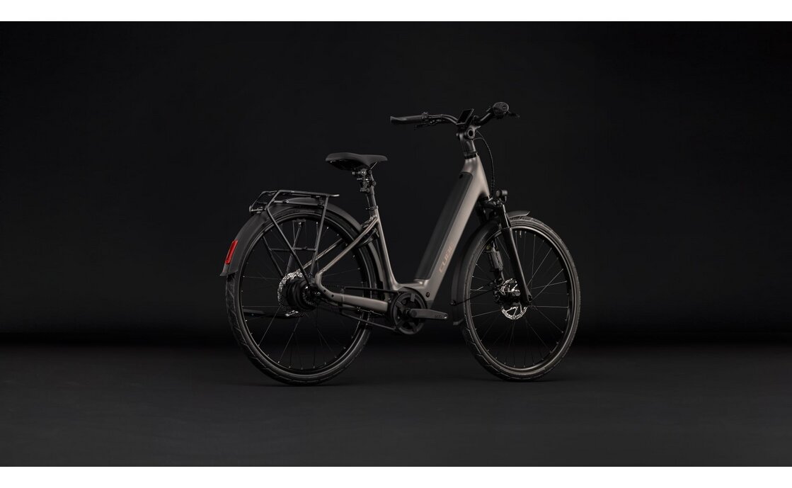 Cube Supreme Hybrid Deluxe SLX 600 - 600 Wh - 28 Zoll - Tiefeinsteiger - 2027