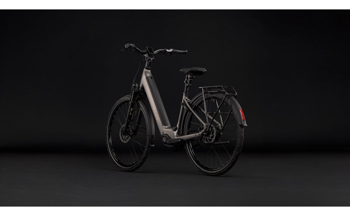 Cube Supreme Hybrid Deluxe SLX 600 - 600 Wh - 28 Zoll - Tiefeinsteiger - 2027