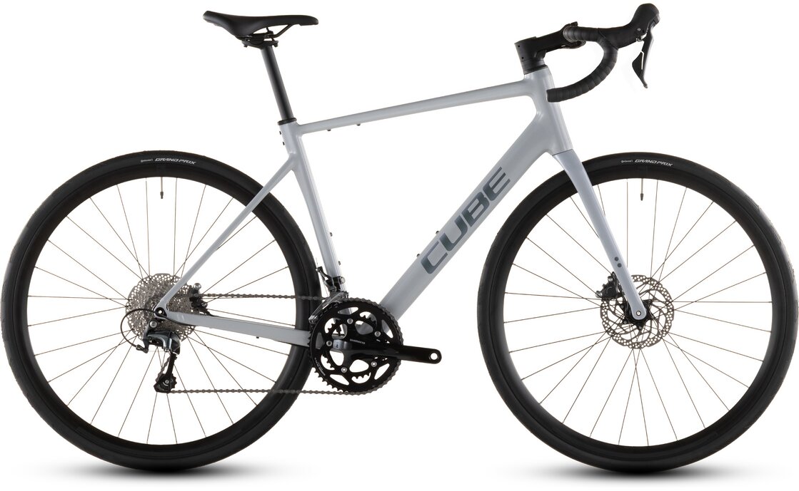 Cube Attain Race - 28 Zoll - Diamant - 2026