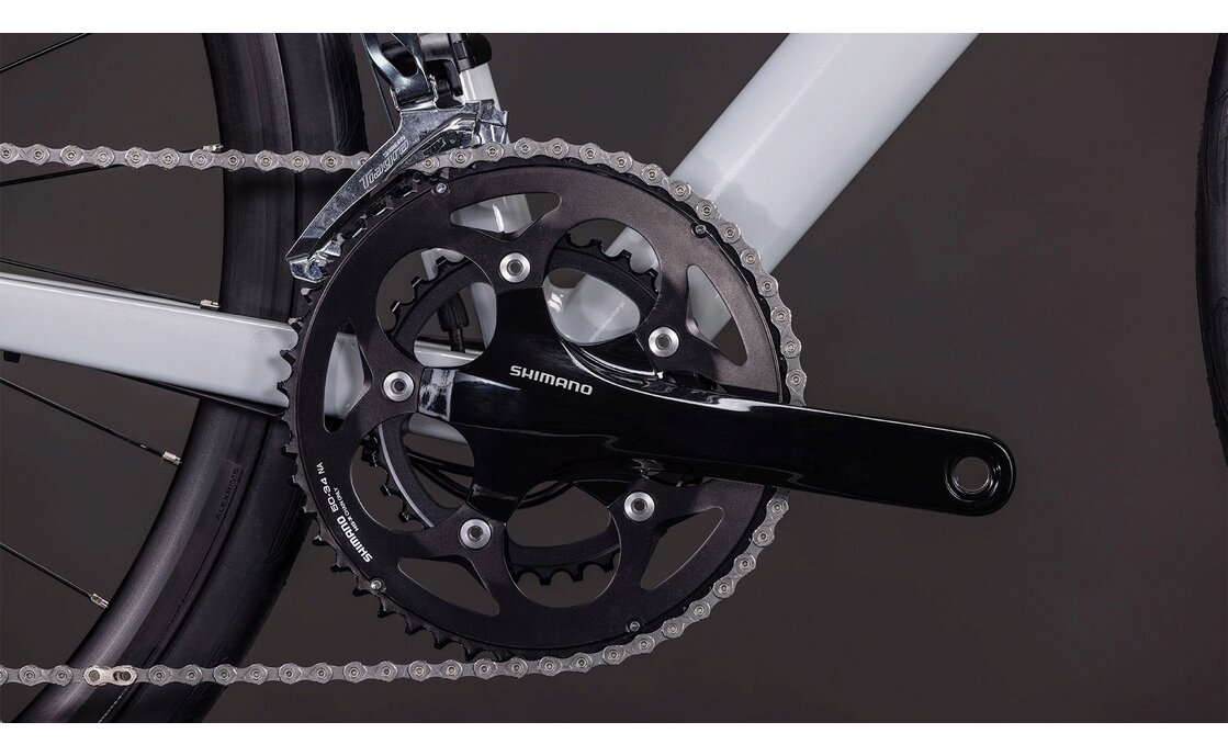 Cube Attain Race - 28 Zoll - Diamant - 2026
