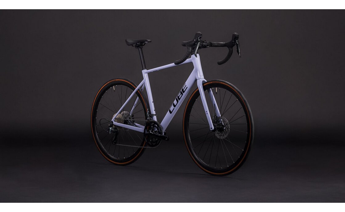 Cube Attain Race - 28 Zoll - Diamant - 2026