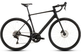 Cube Attain C:62 Race - 28 Zoll - Diamant - 2026