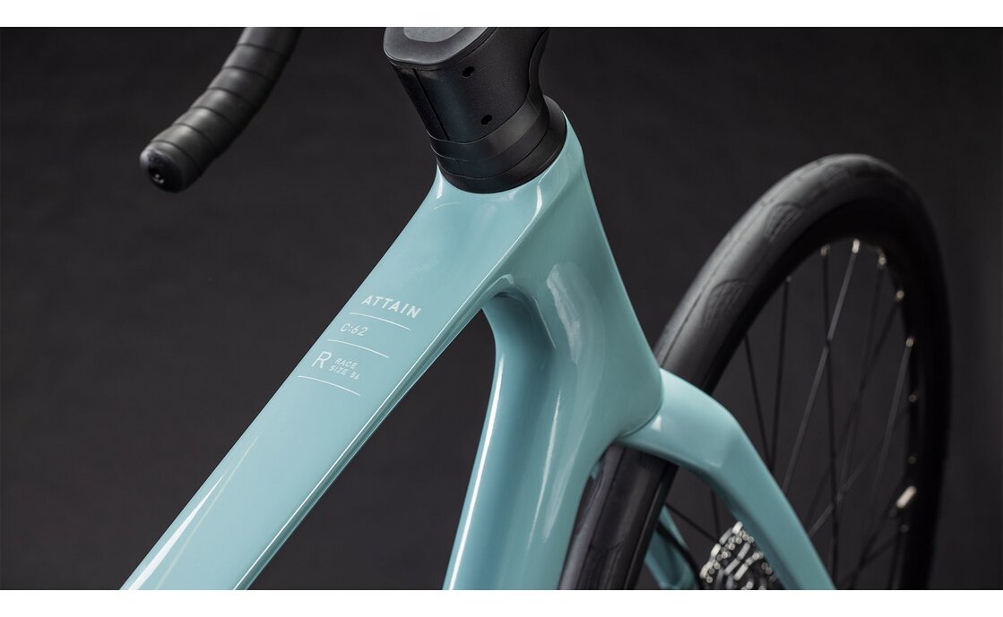 Cube Attain C:62 Race - 28 Zoll - Diamant - 2026