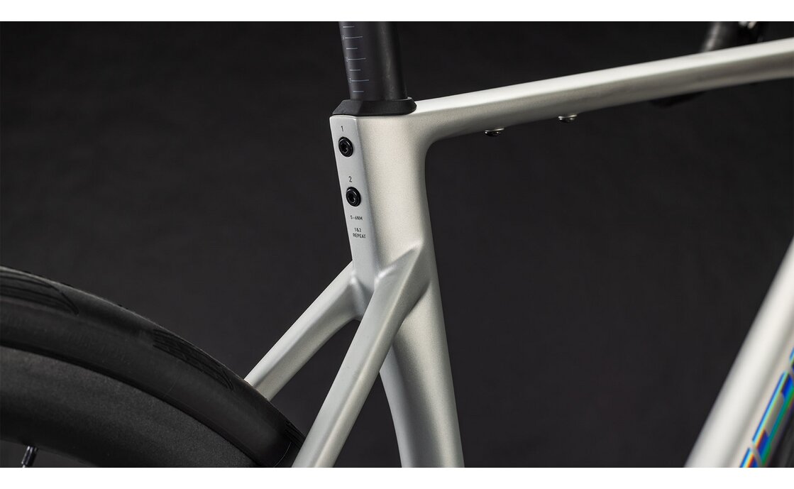 Cube Attain C:62 SLX - 28 Zoll - Diamant - 2026