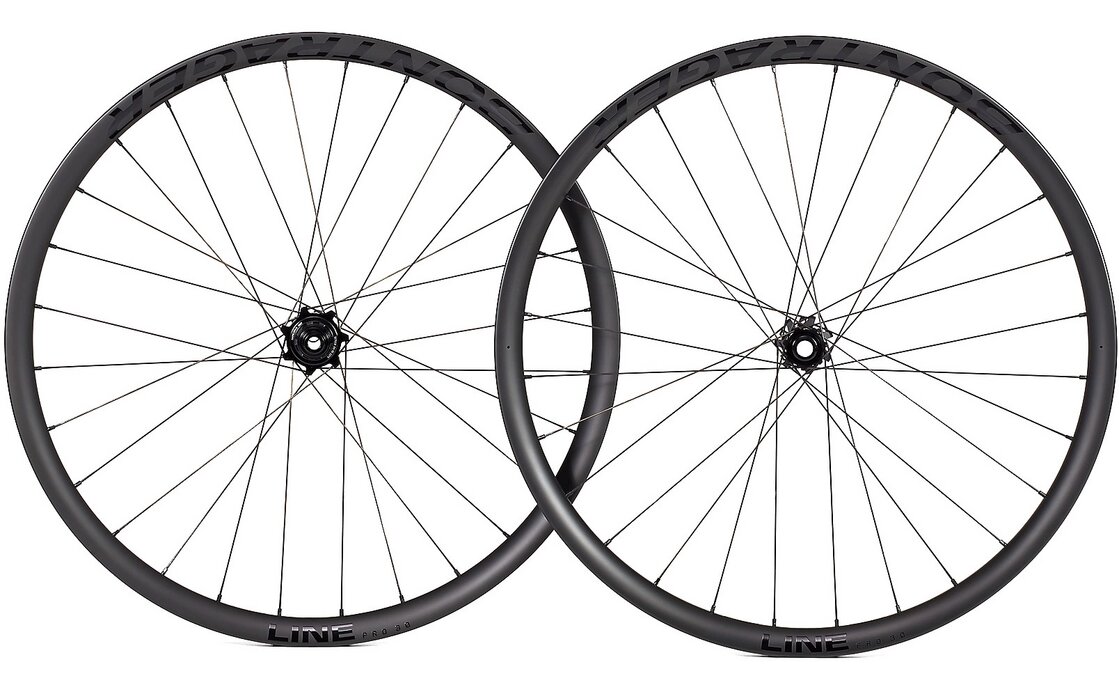 Bontrager Line Pro 30 TLR Boost 27.5 Carbon Vorderrad