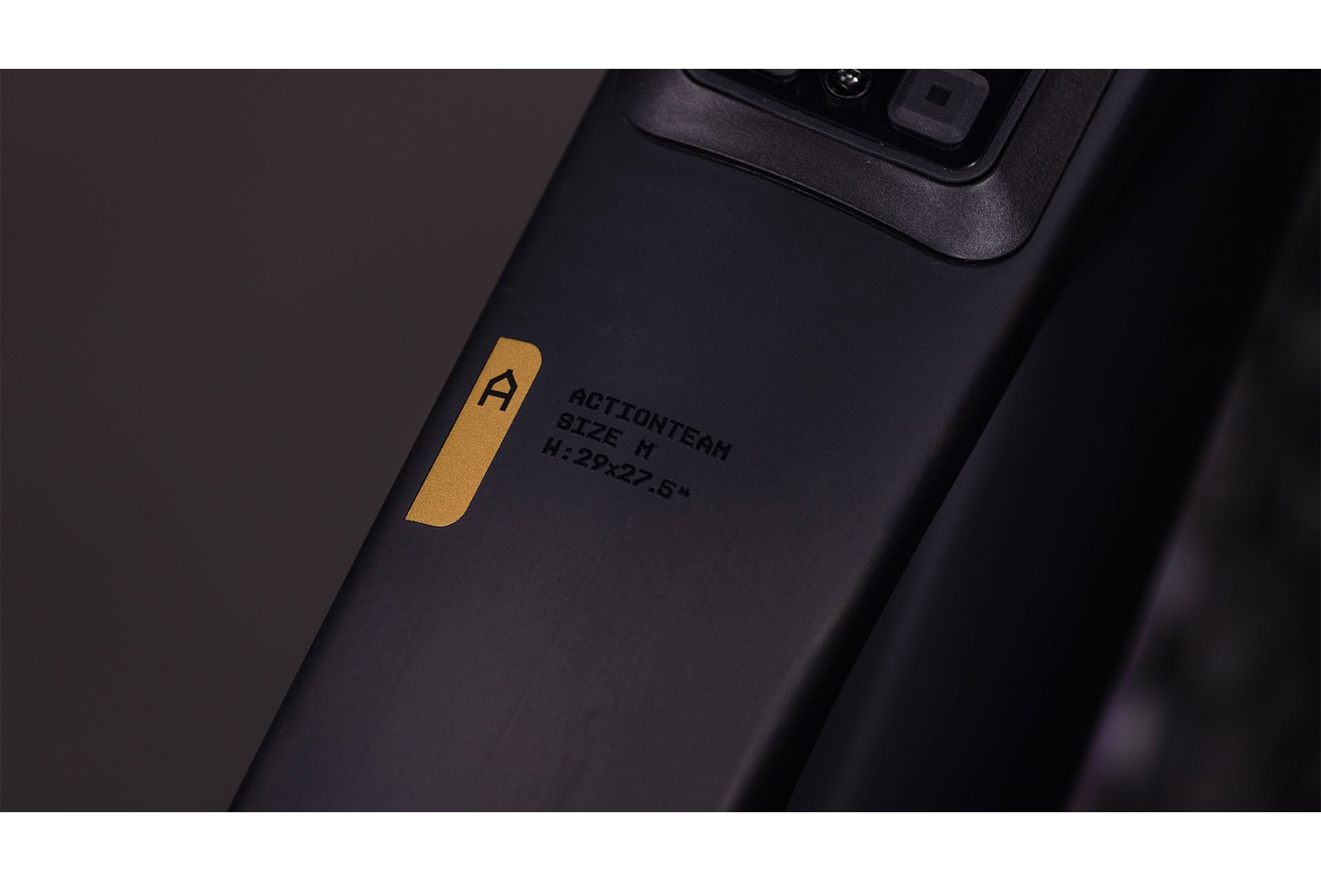 Cube AMS Hybrid ONE77 C:62 AT 600X - 600 Wh - 29 - 27,5 Zoll - Fully