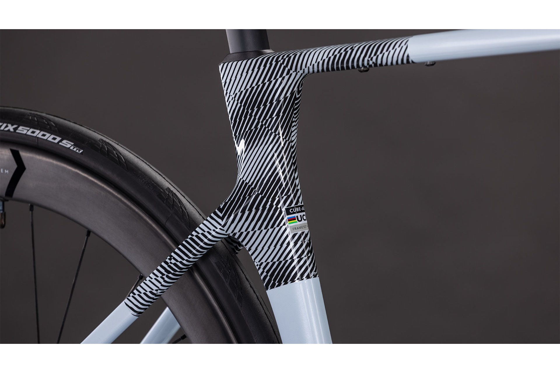 Cube Agree C:62 Race - 28 Zoll - Diamant - 2026