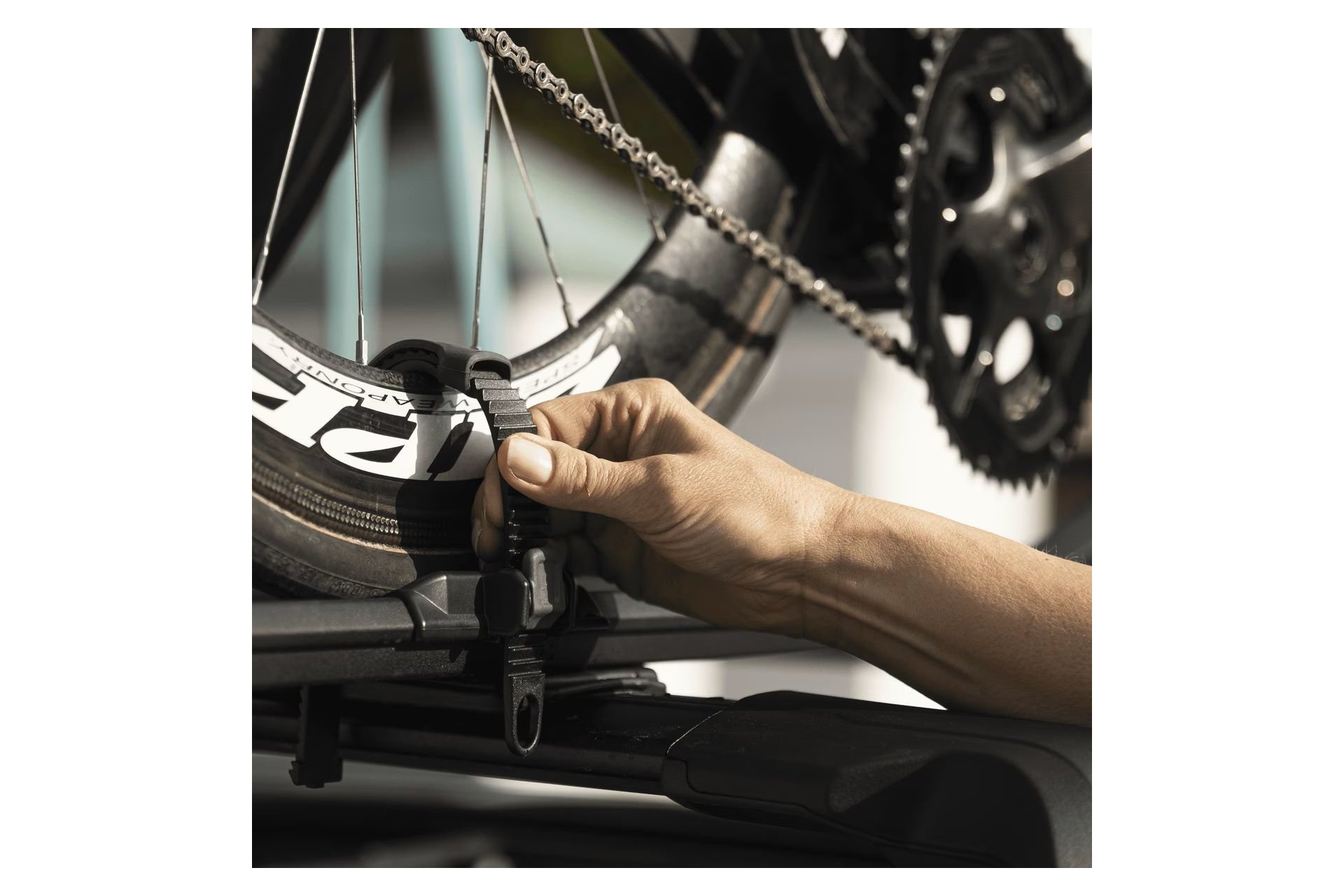 Thule Dachträger FastRide 564