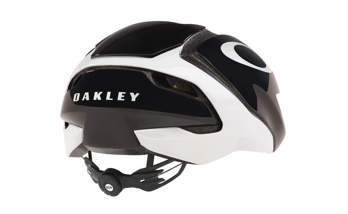 Oakley ARO5