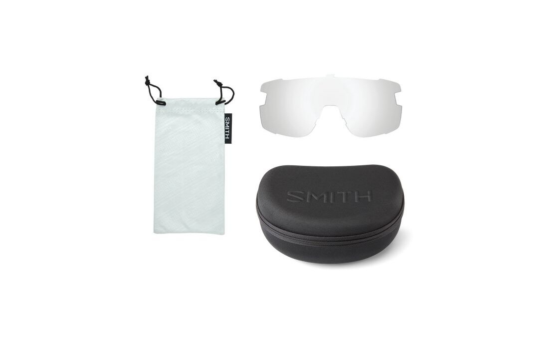 Smith Wildcat Matte Black - Photochromic Clear To Gray