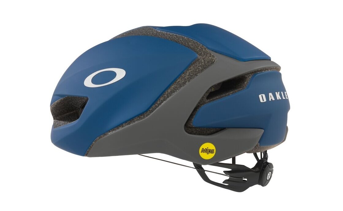 Oakley ARO5