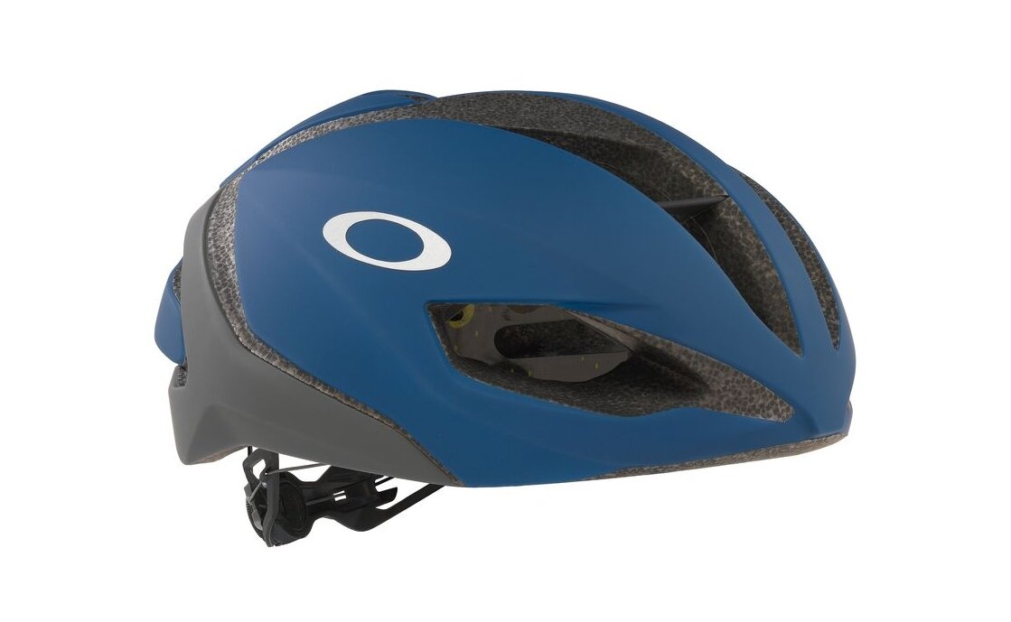 Oakley ARO5