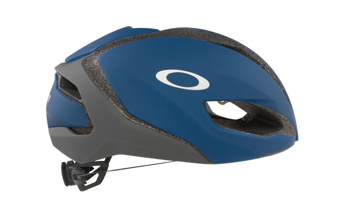 Oakley ARO5