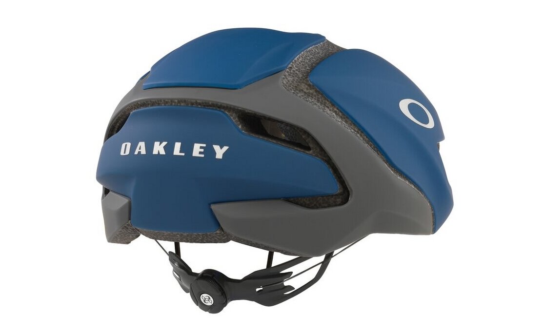 Oakley ARO5