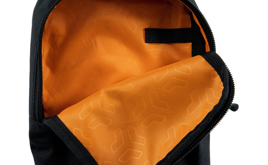 Cube Zubehörtasche Rucksack 1